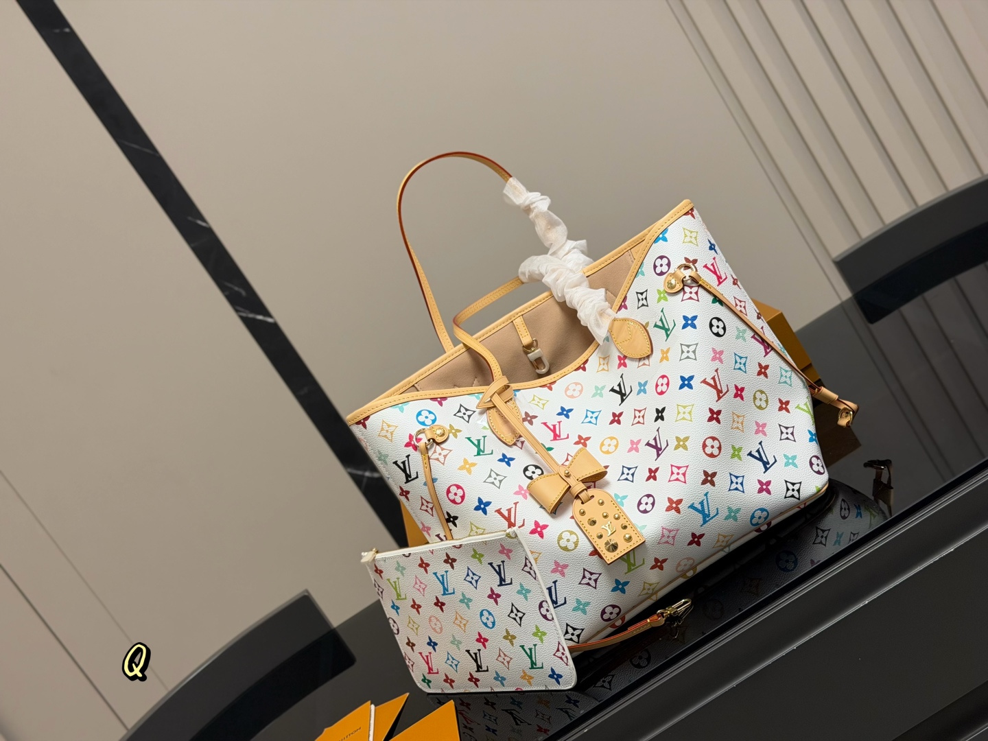 LV Monogram Handbag 31